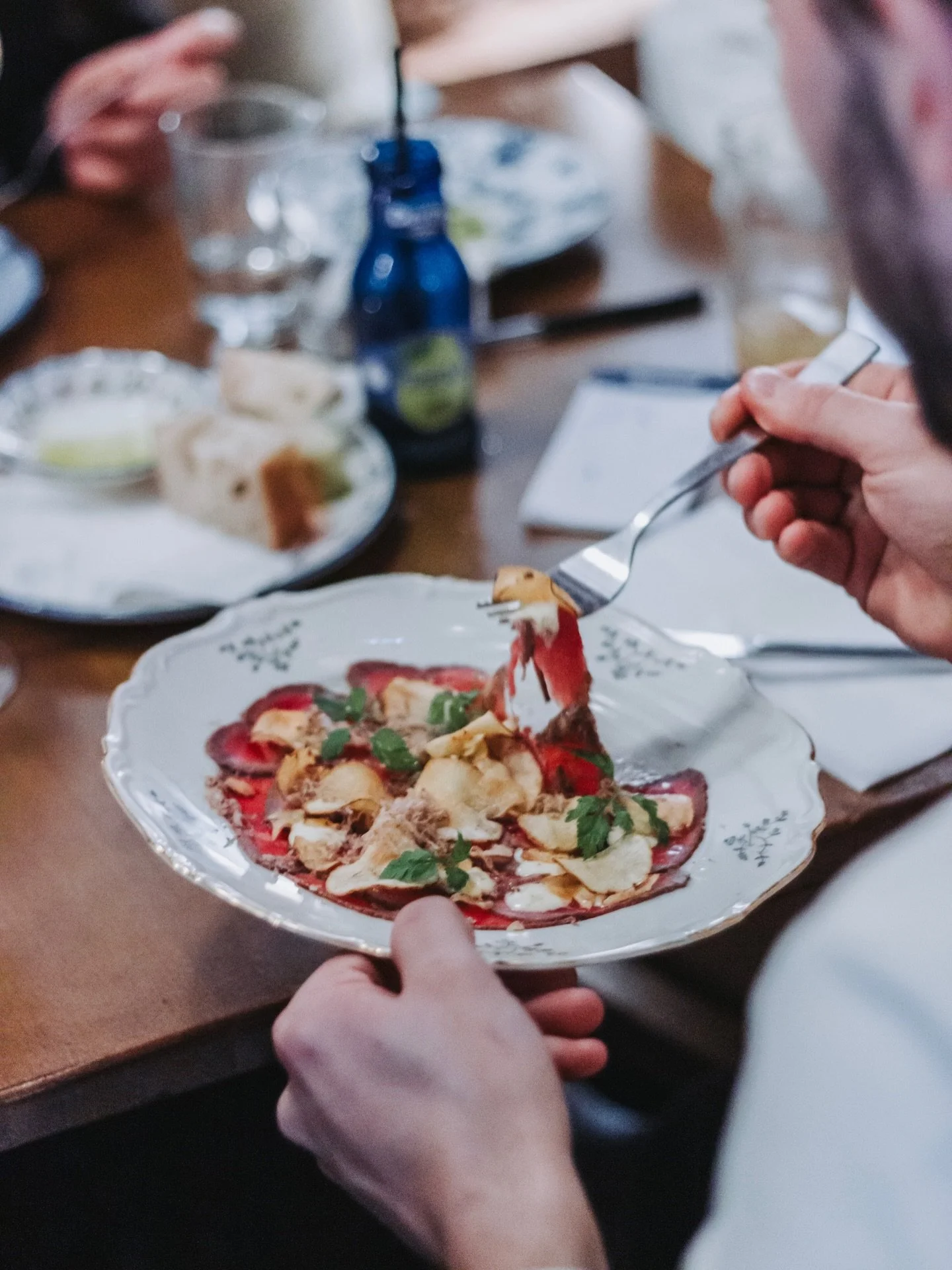 V&auml;lkommen till Enoclub 🇮🇹
Njut av &auml;kta italiensk atmosf&auml;r och god mat 🤍

#malm&ouml;restaurang #italienskrestaurang #italienskmat #restaurang