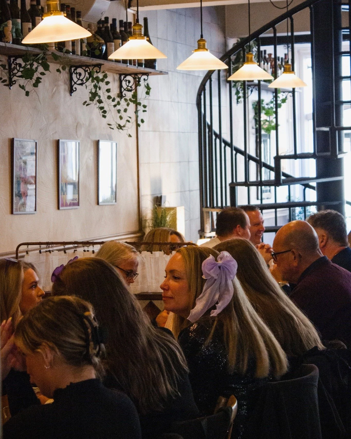 L&ouml;rdag hos Enoclub 🇮🇹✨

God mat, vin och en st&auml;mning
som g&ouml;r att man vill stanna lite l&auml;ngre

Samla v&auml;nnerna och boka ditt bord
njut av dagen tillsammans med oss

 #ItalienskMat #malmosweden #bokabord #malm&ouml;city #vinba