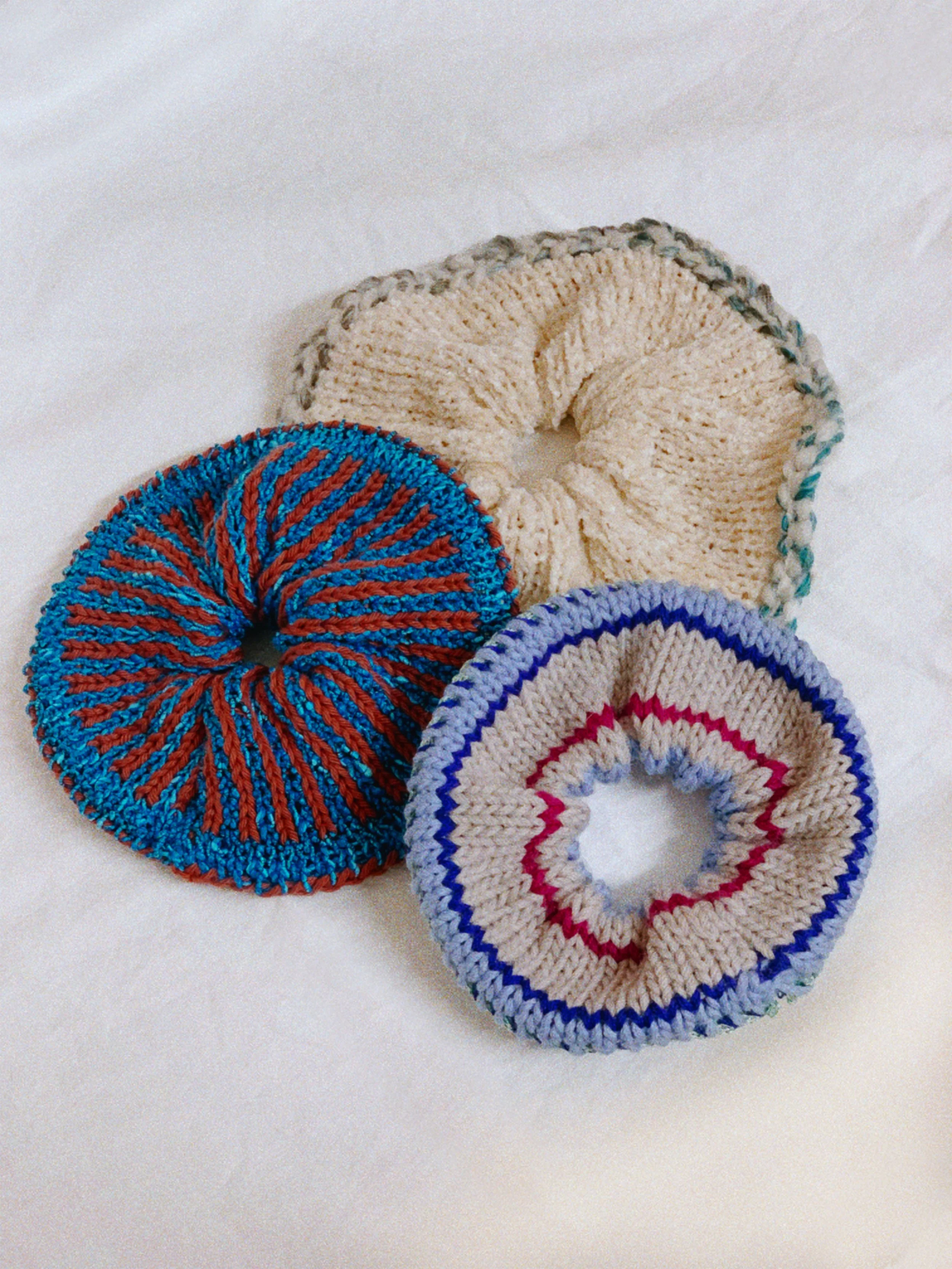 Cute &amp; Cozy: Knitted Scrunchie Workshop at Shop Gal