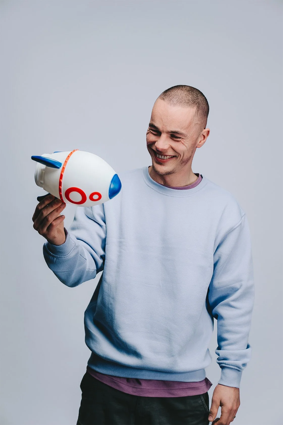 max motion designer and animator