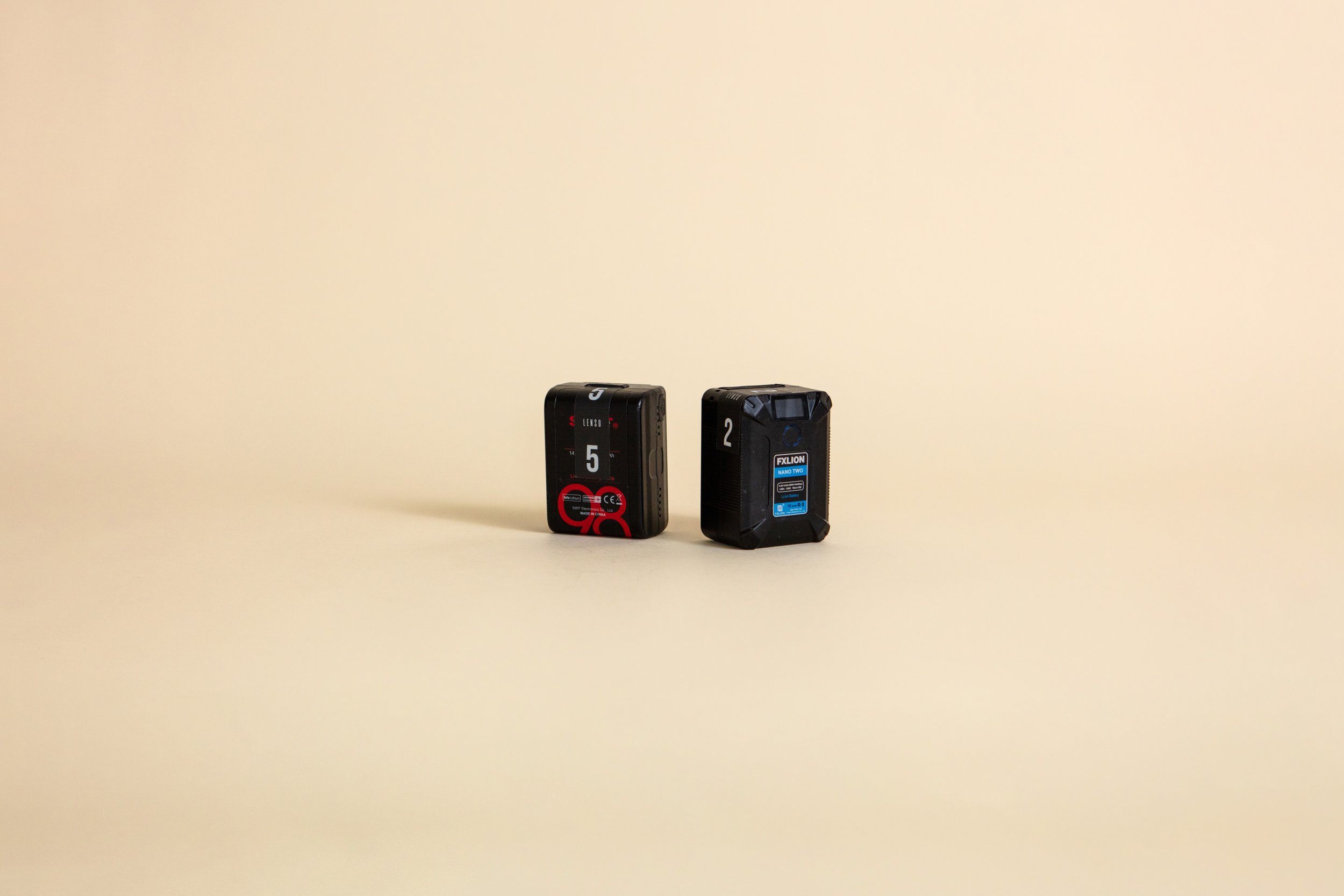 V-lock Batteries 98wh