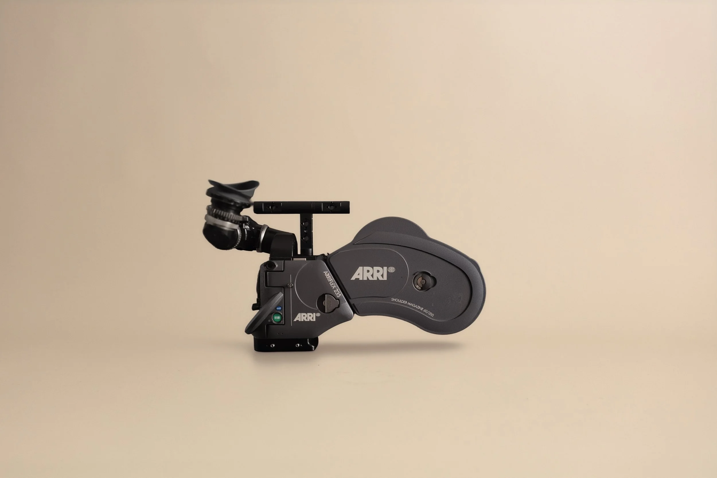 ARRIFLEX 235
