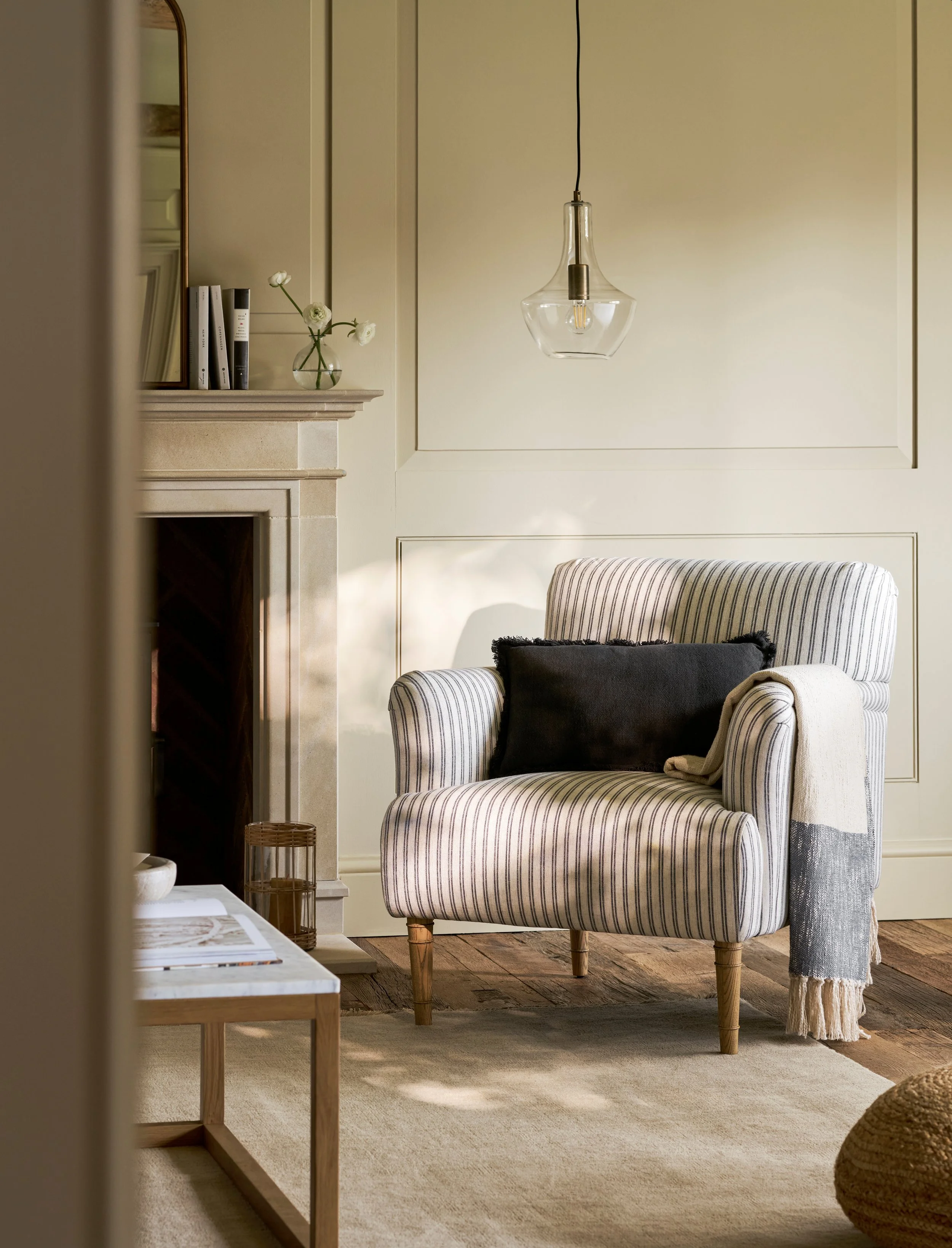 SS26_PFAA02_HERO SM.jpg