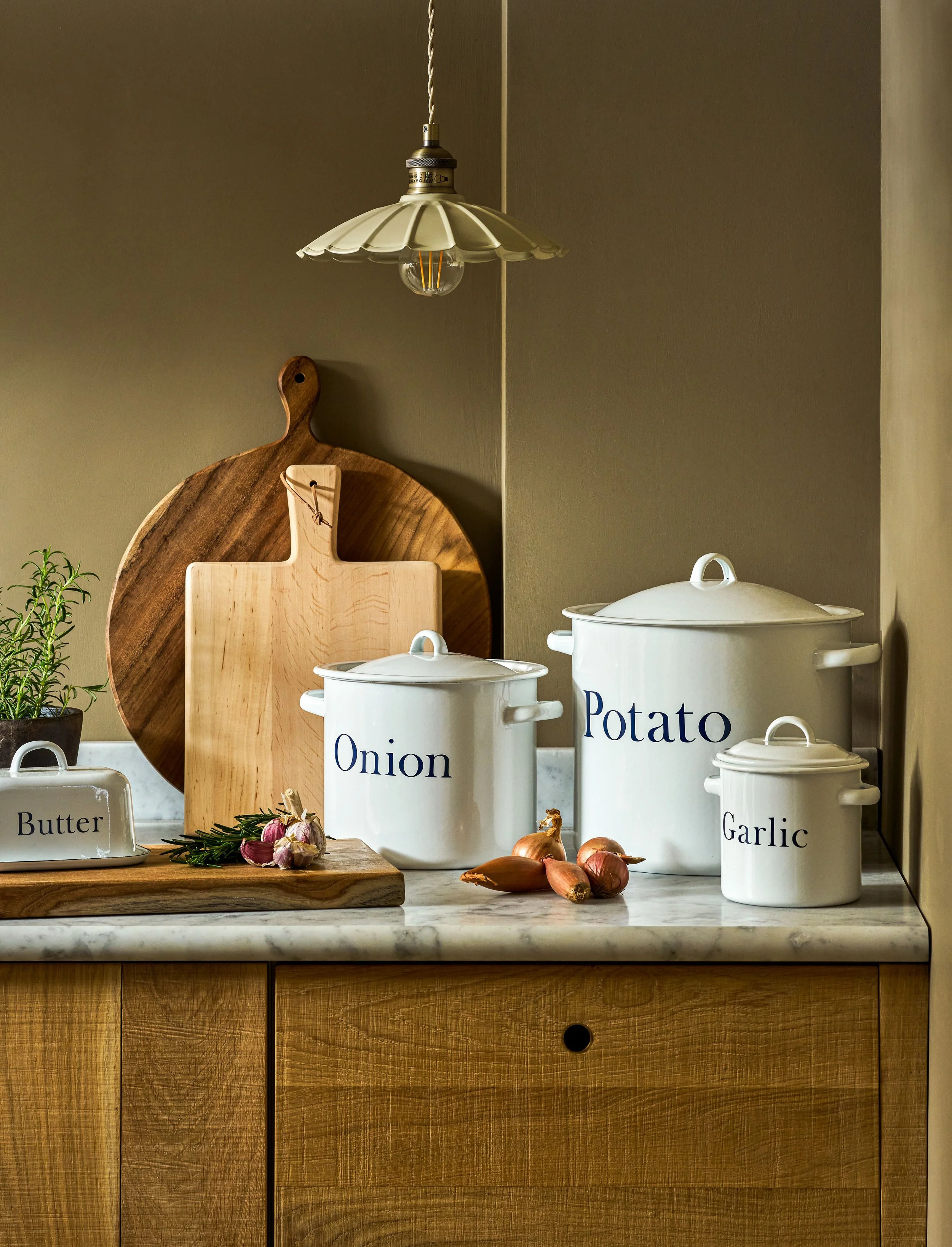 SS25_ENAMEL_STORAGE_HERO 2.jpg