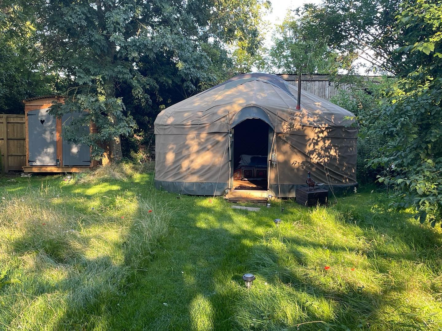 For everyone interested in the Glamping and Camping market trends we are now livestreaming here from 7pm: https://moderncampground.com/mc-fireside-chats/