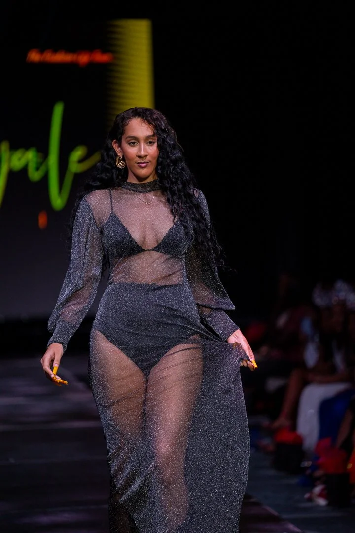 CIFWK Runway Show_12-04-25_TattiannaT-217.jpg