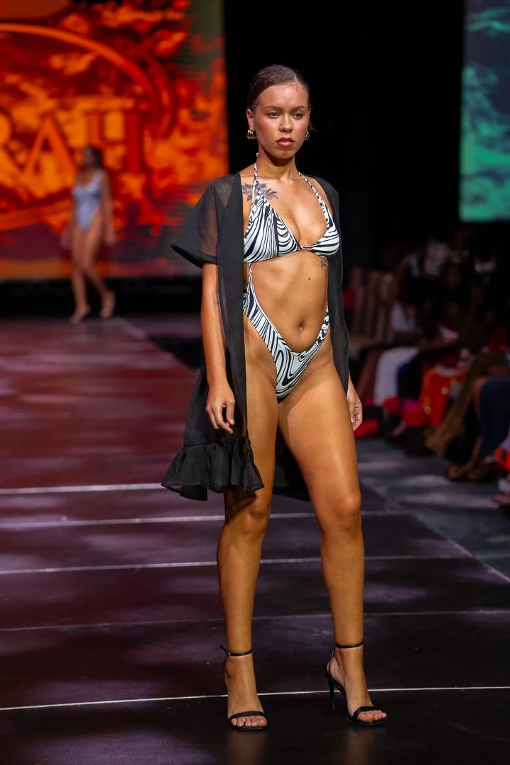 CIFWK Runway Show_12-04-25_TattiannaT-34.jpg