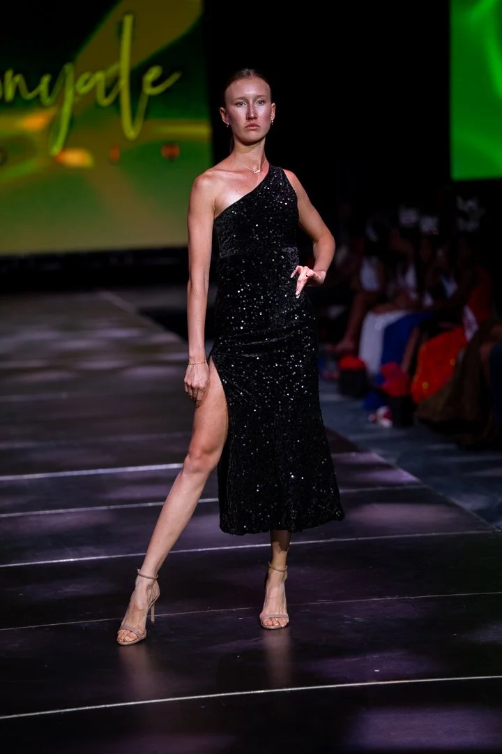 CIFWK Runway Show_12-04-25_TattiannaT-174.jpg