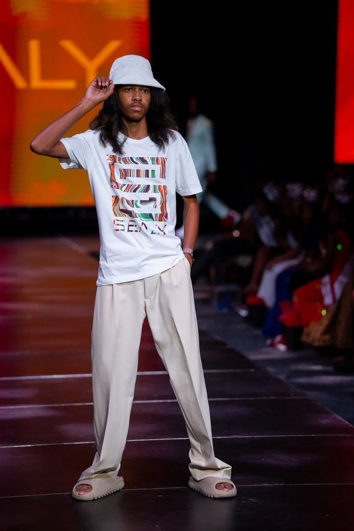 CIFWK Runway Show_12-04-25_TattiannaT-127.jpg