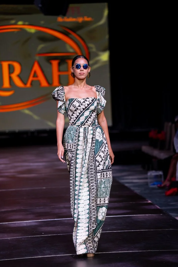 CIFWK Runway Show_12-04-25_TattiannaT-52.jpg