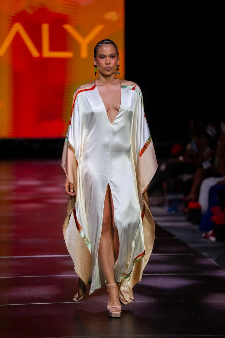 CIFWK Runway Show_12-04-25_TattiannaT-134.jpg