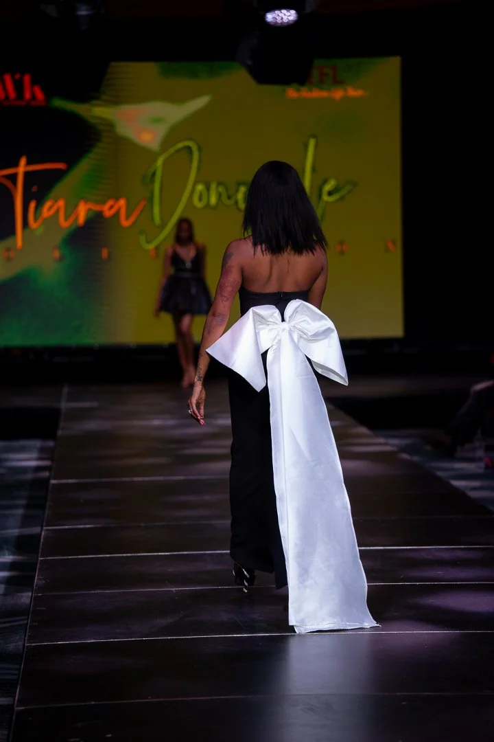 CIFWK Runway Show_12-04-25_TattiannaT-190.jpg