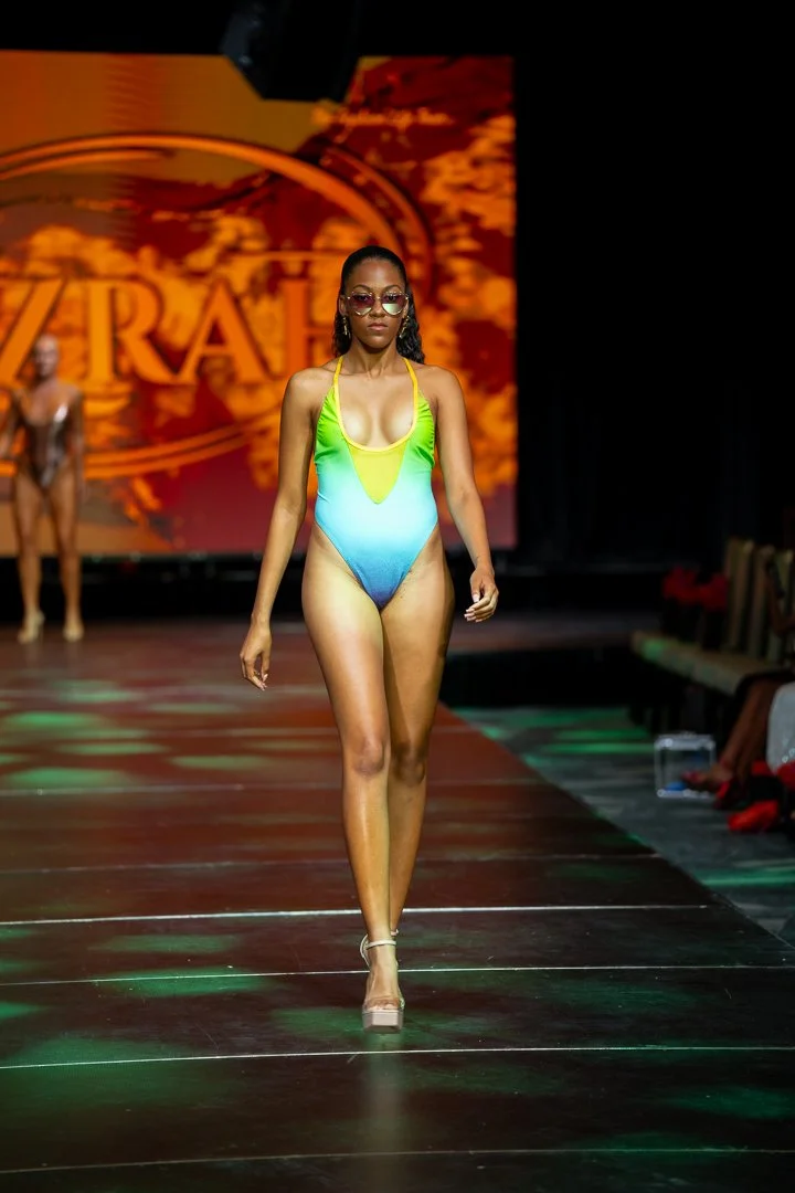 CIFWK Runway Show_12-04-25_TattiannaT-16.jpg