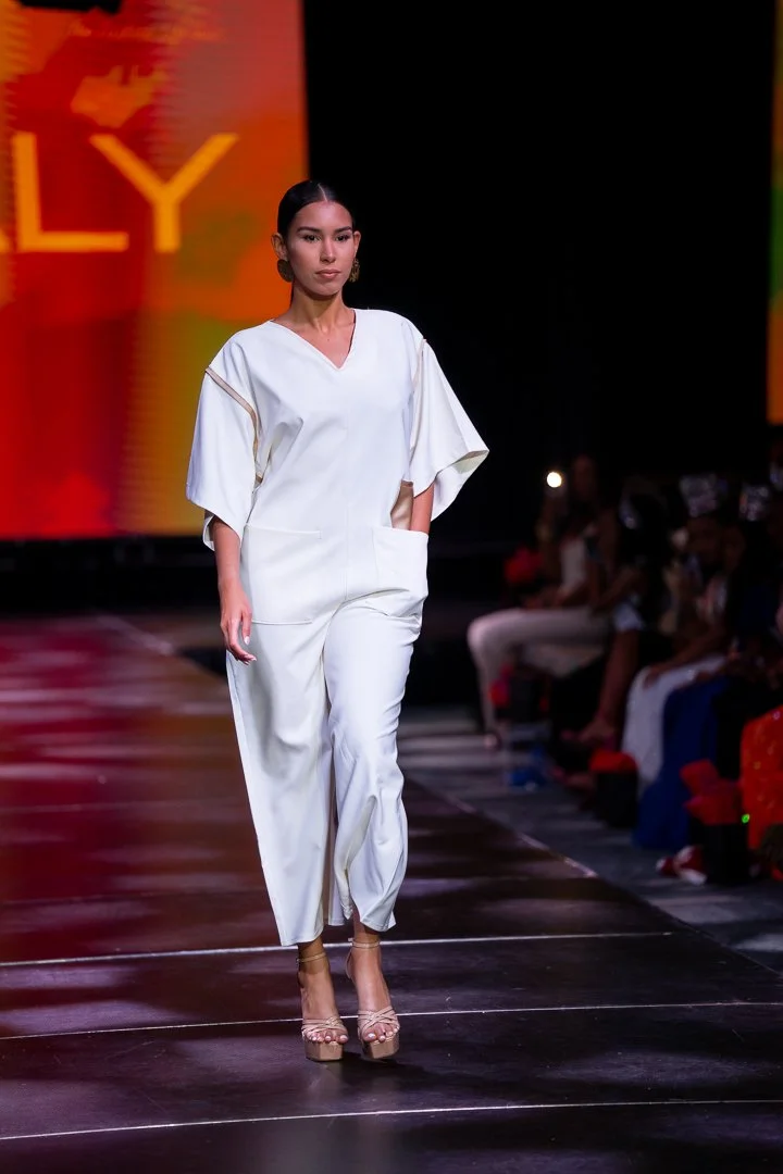 CIFWK Runway Show_12-04-25_TattiannaT-97.jpg