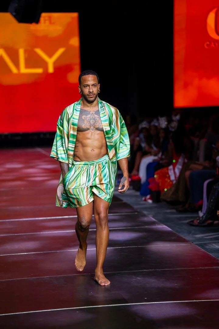 CIFWK Runway Show_12-04-25_TattiannaT-118.jpg