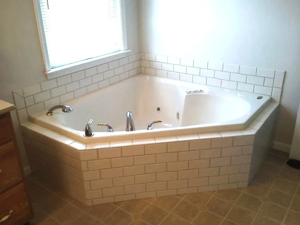 tile+tub.jpg