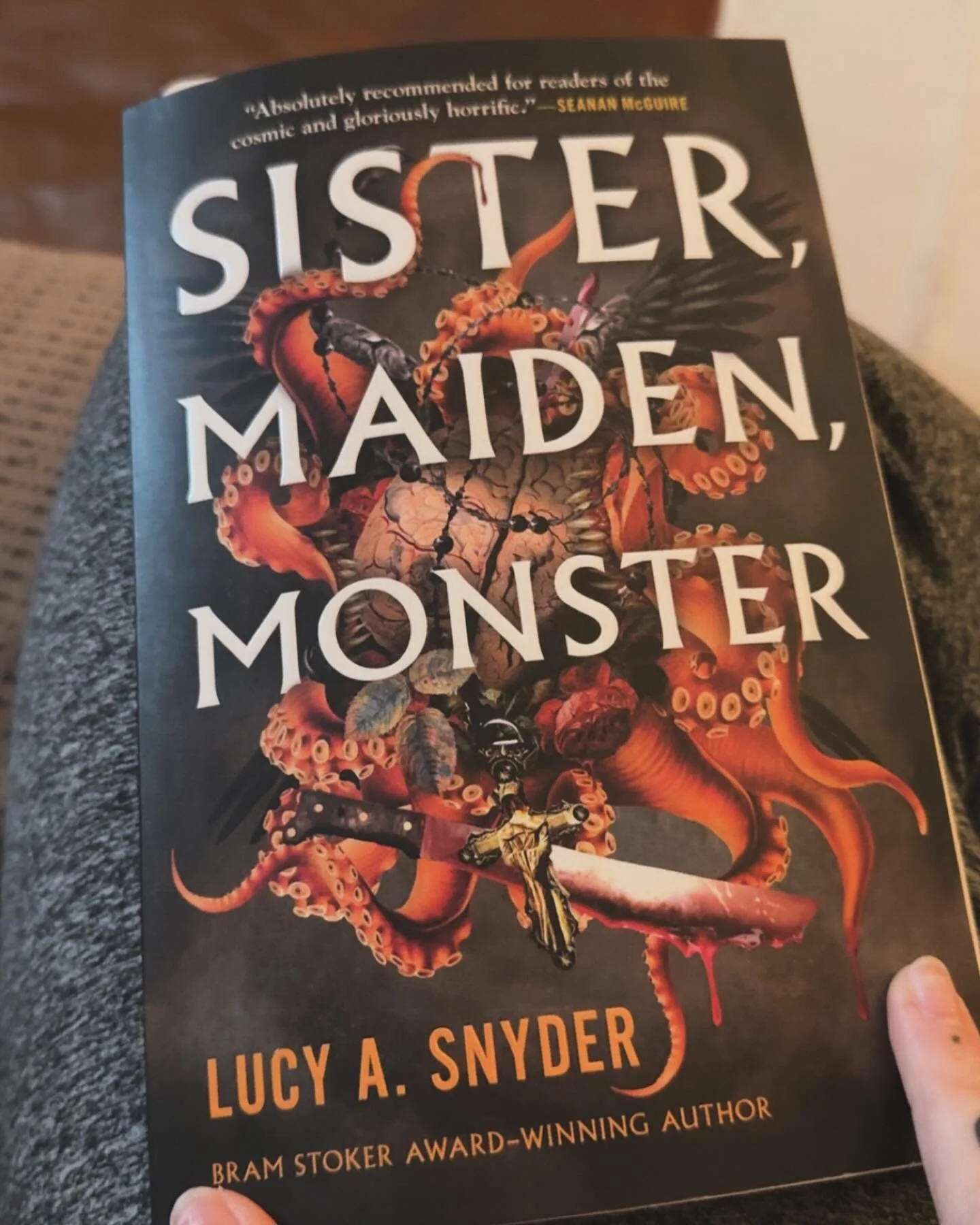 Current read. Loving the cosmic horror I&rsquo;ve been reading lately.

📖: Sister, Maiden, Monster by @lucyasnyder 

#witchesofinstagram #book #currentread