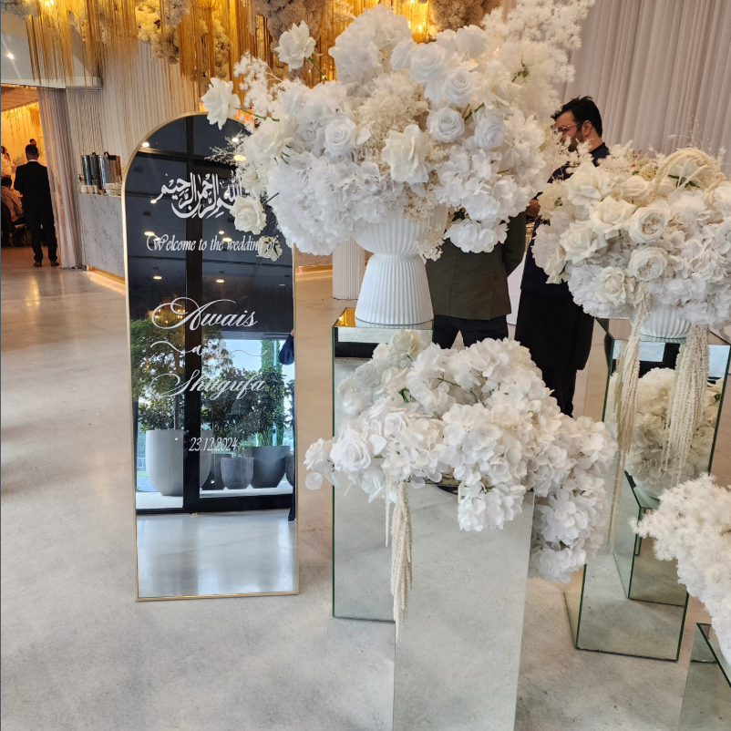 Standing Mirror Welcome Sign