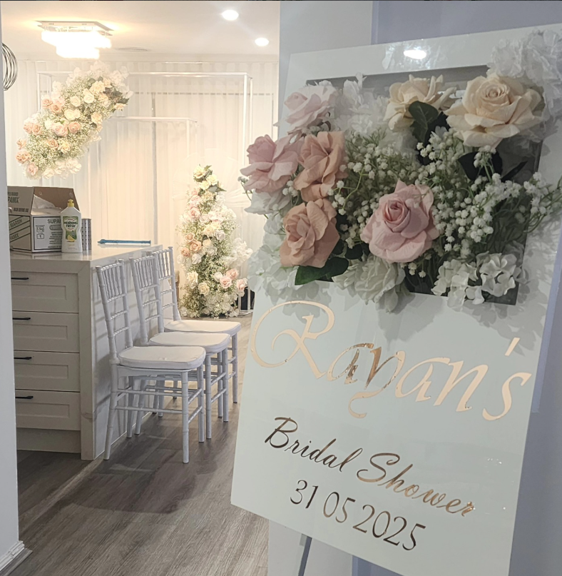 welcome sign box 2.png