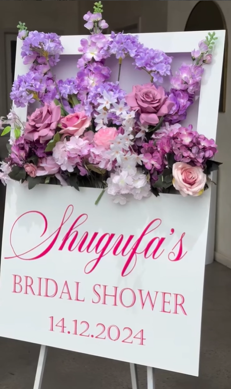 welcome sign box .png