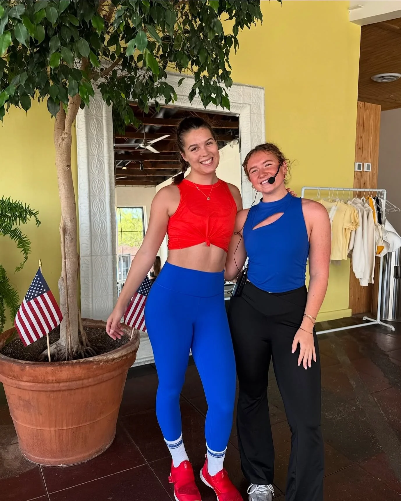 Happy 4th from your friends at FR!DAY! 💛🎆