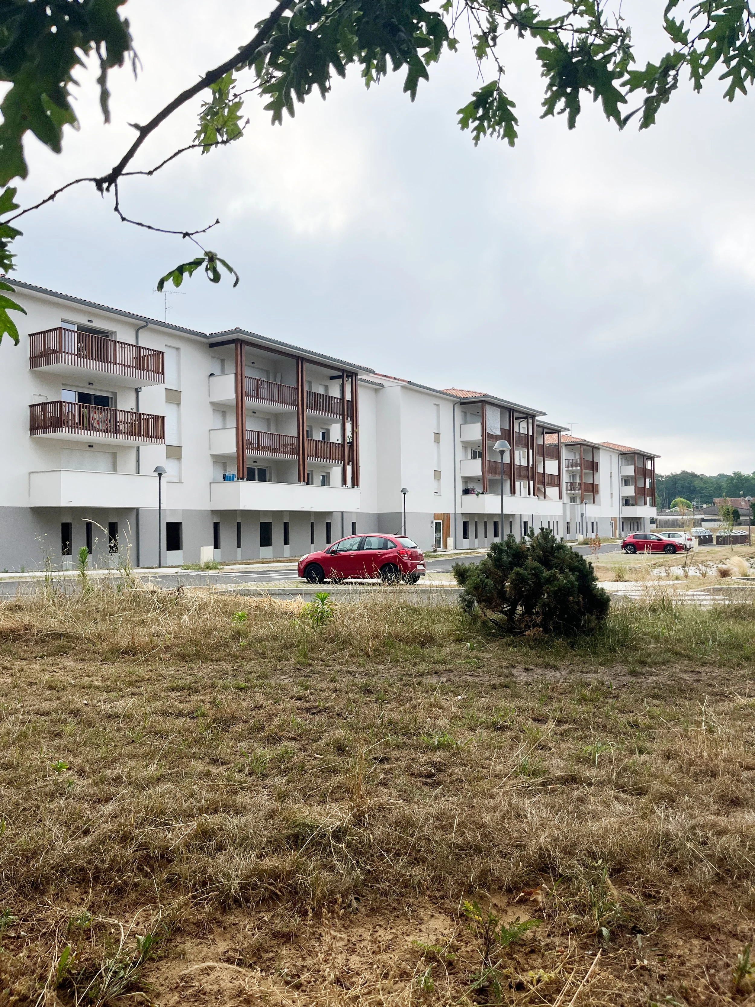 AM255_HOUGA-vue-ensemble-bat-A&B.jpg