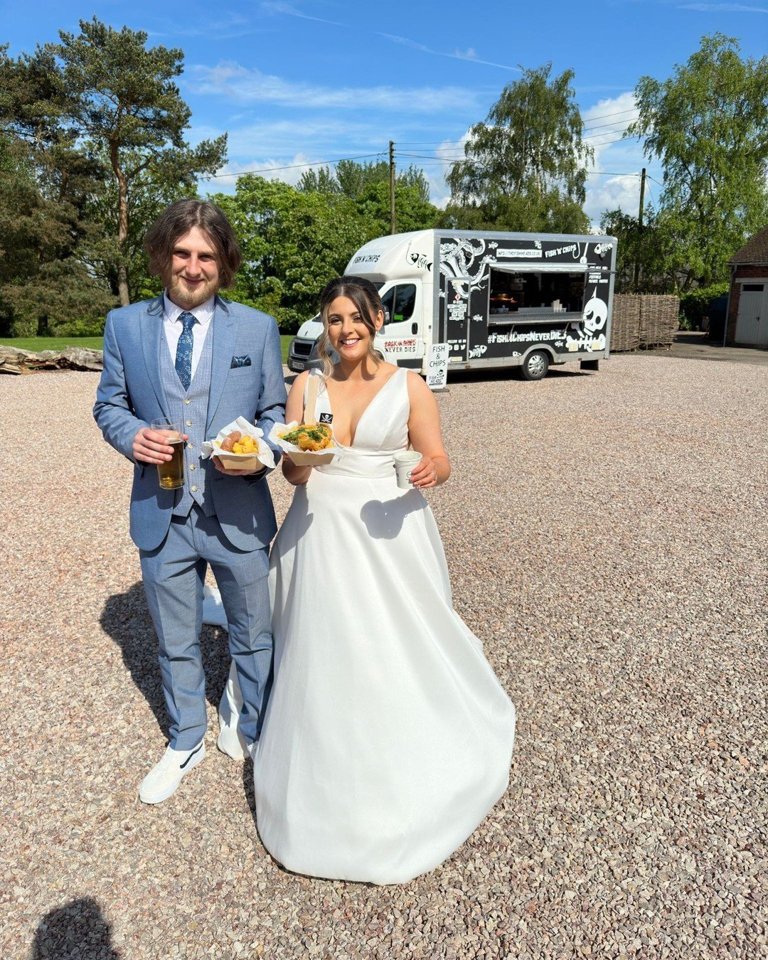 Congratulations Mr &amp; Mrs Skelly. 💍

Another beautiful Fish Heads wedding! Dm us for more information on how we could be a part of your big day. 

#FishHeads #WeddingFoodTruck #Shropshire #WeddingFood