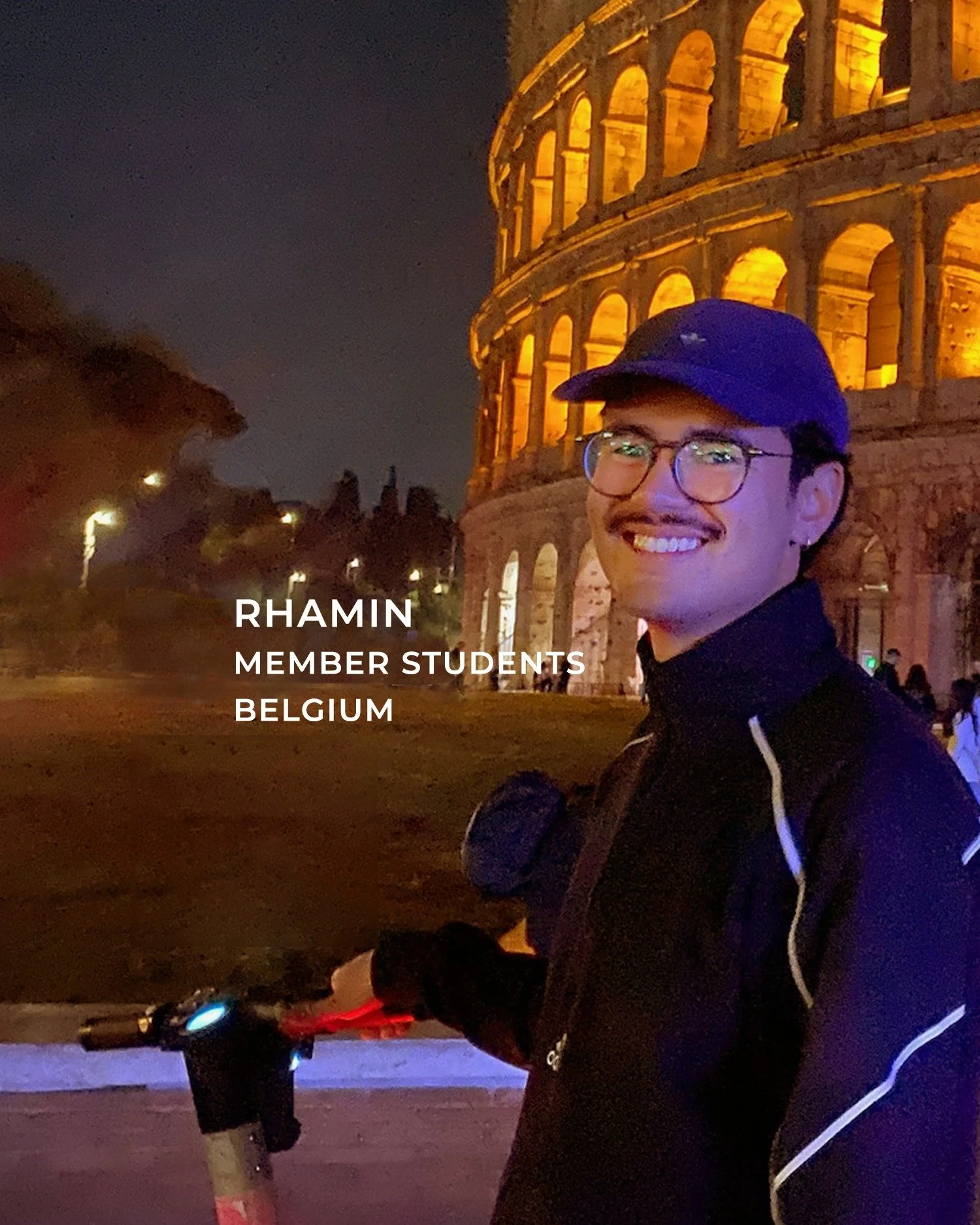 Night crawling through Rome, Rhamin brings his smile around the city.
Don&rsquo;t stop!

@pakpaojansen 
TheICircle Member Student
Belgium

#theicircle
#theicircleofroma
#studyabroad