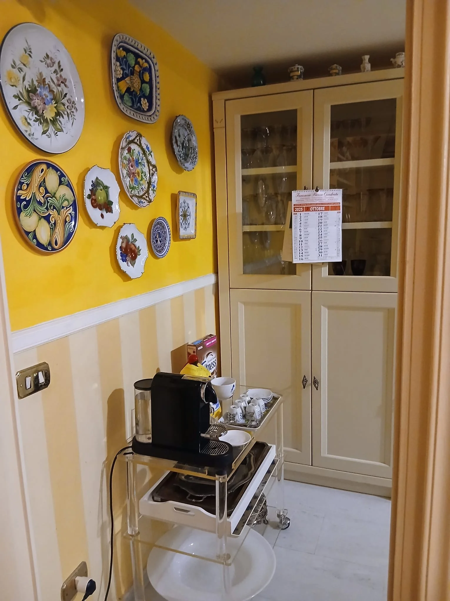 kitchen 2.jpg