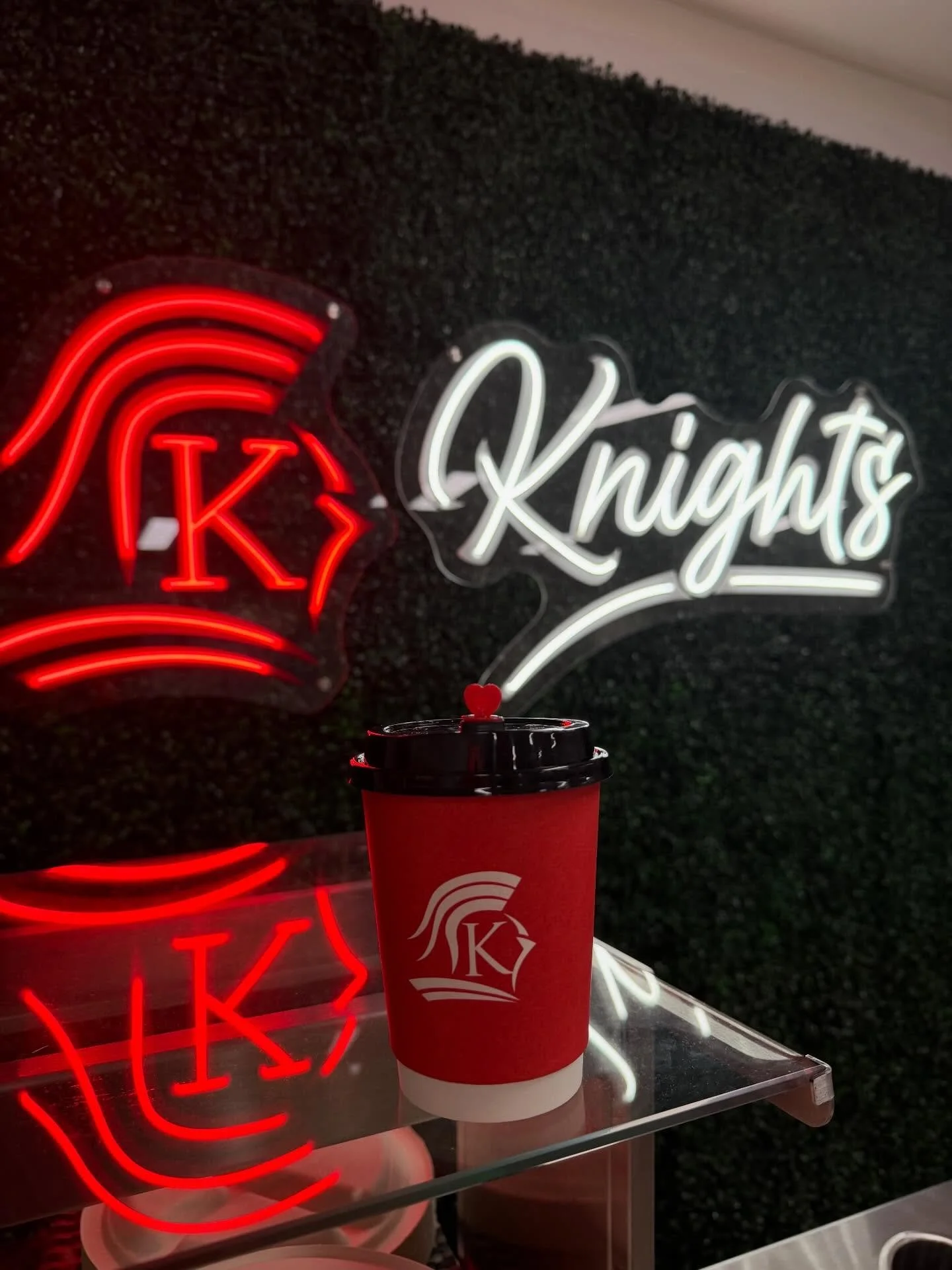 ☕✨ CAFECITO BREAK, KCS STYLE! ✨☕

When branding meets your morning coffee! 👌🏻

Whether you&rsquo;re sipping on a colada, cozying up with a cortadito, grabbing a good &lsquo;ole drip coffee, or savoring your morning caf&eacute; con leche, there&rsqu