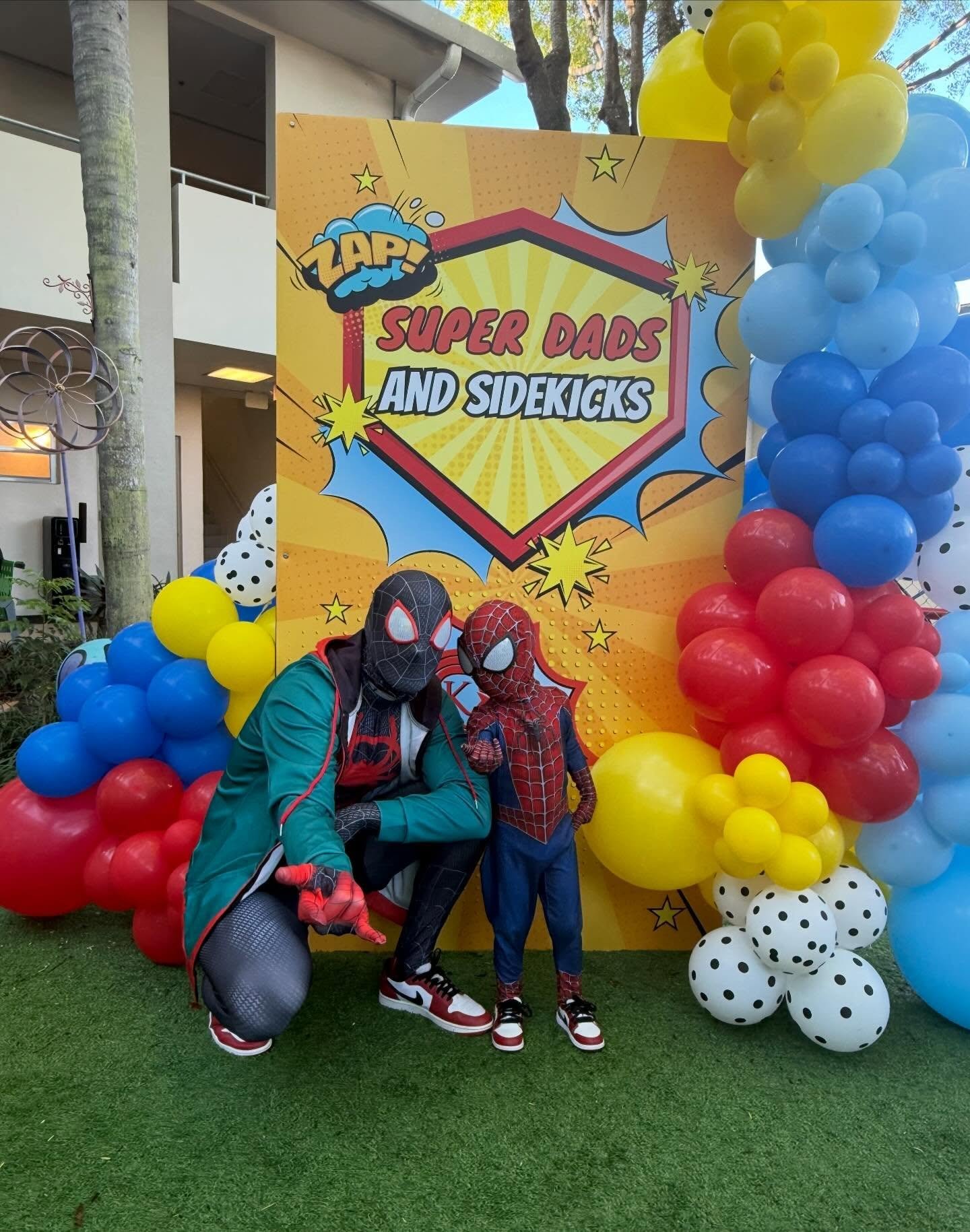 🦸🏾&zwj;♂️ PRIMARY SCHOOL: SUPER DADS &amp; SIDEKICKS 🦸🏼&zwj;♂️

What better way to celebrate our Primary School dads than with their SIDEKICKS!!! 

Thank you for all that you do SUPER DADS! ❤️ Love your SIDEKICKS! 

#KendallChristianSchool #Chris