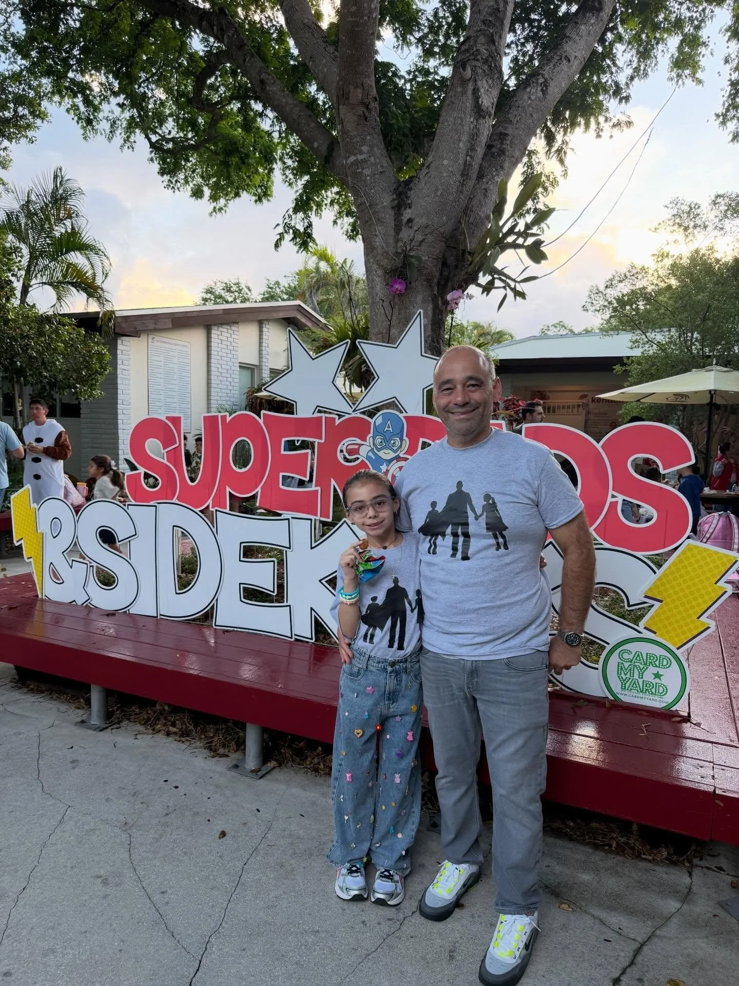 🦸🏾&zwj;♂️ LOWER SCHOOL: 1st GRADE - 5th GRADE SUPER DADS &amp; SIDEKICKS 🦸🏼&zwj;♂️

What better way to celebrate our 1st to 5th grader dads than with their SIDEKICKS!!! 

Thank you for all that you do SUPER DADS! ❤️ Love your SIDEKICKS! 

#Kendal