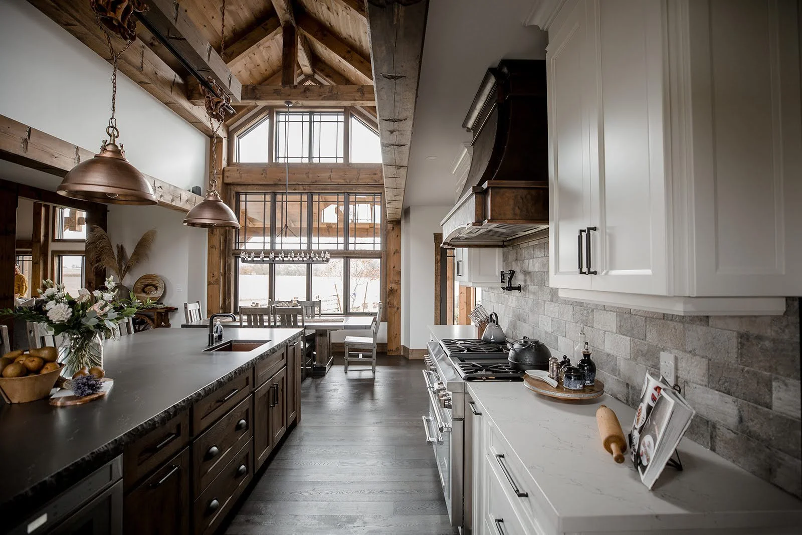 Yellowstone - Kitchen, Vanities & Built-Ins