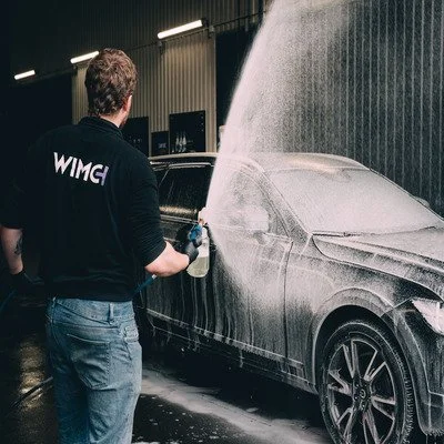 Lackskydd Örebro. Vi på Wimch behandlar din bil som det vore vår egen.