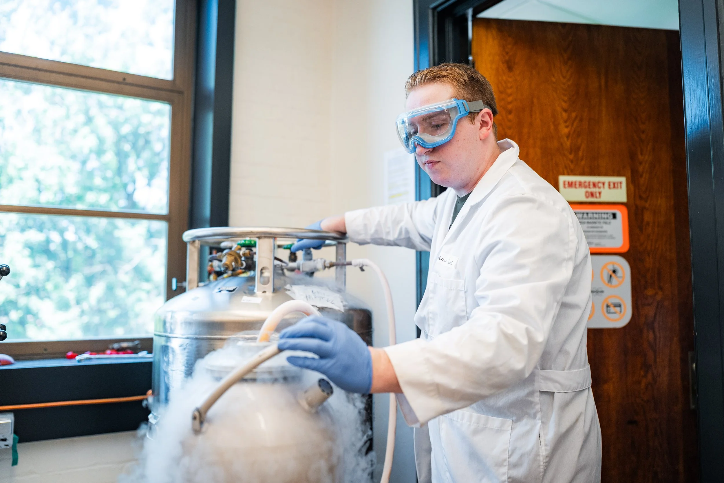 2025-06-24 Summer Research Joseph Keane Lab - Joe Romano-72.jpg