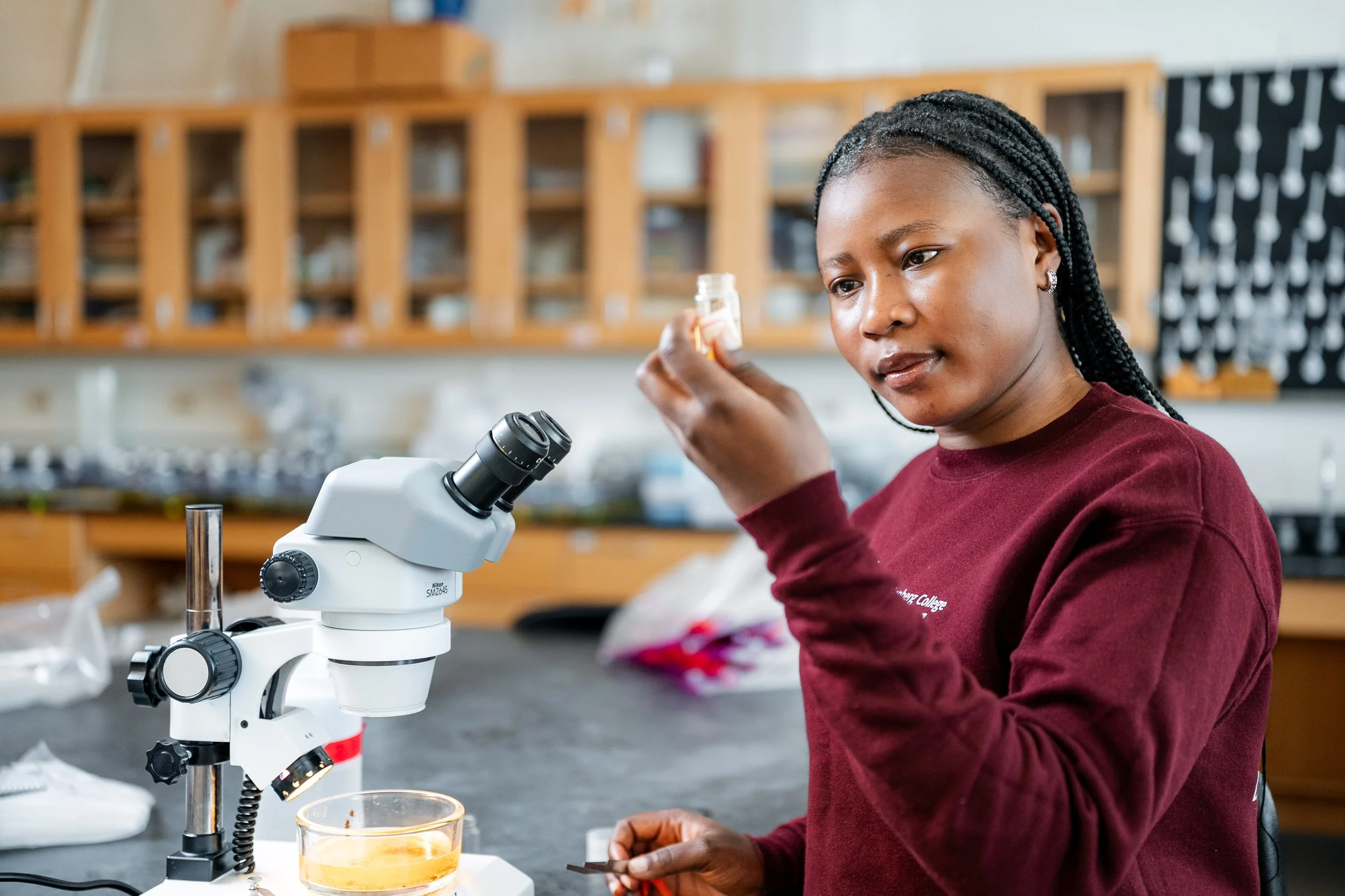 2025-06-18 Summer Research Isabelle Hoffman - Joe Romano-27.jpg