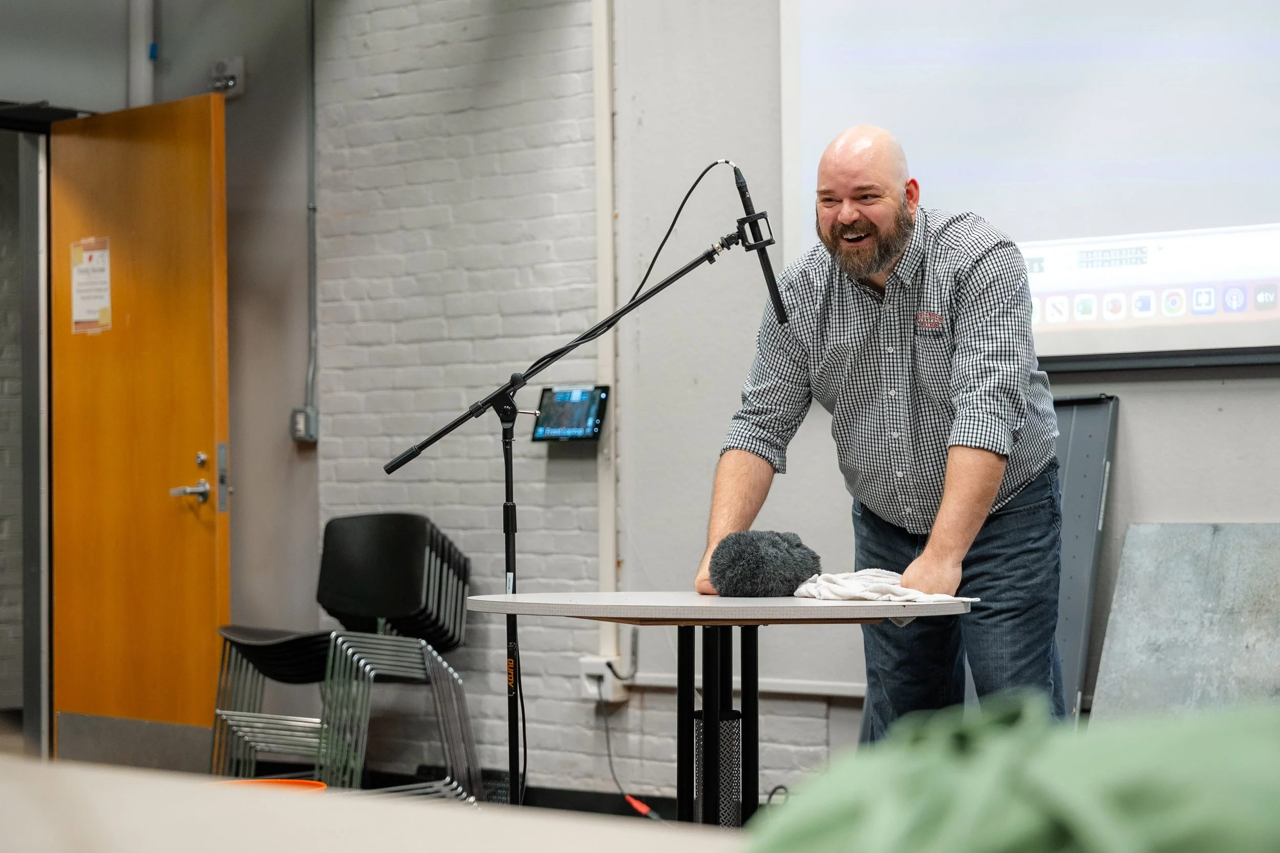  COM351 _Video Production_4_11_2025-23.jpg