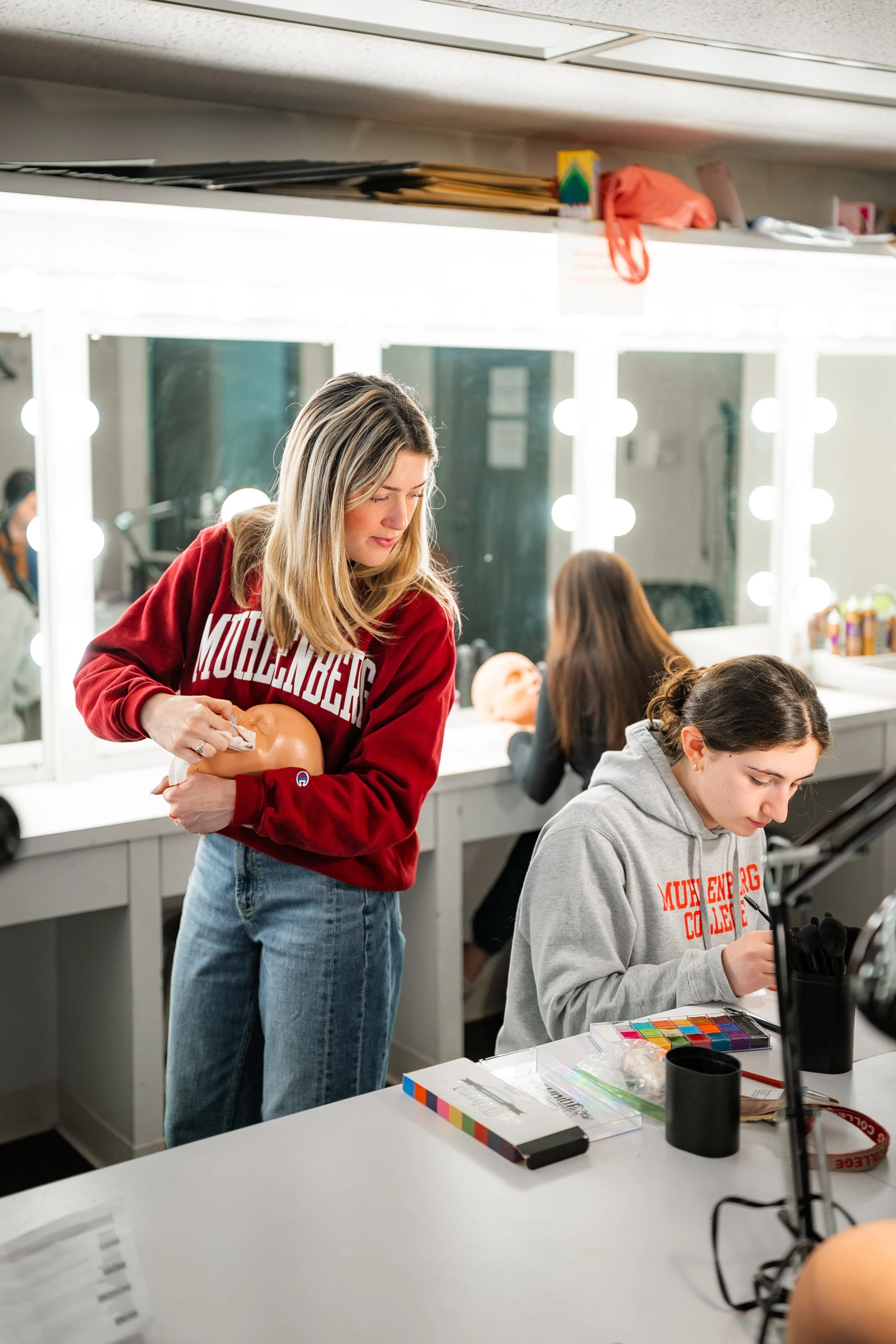  THR 162 - Stage Make-up_4_11_2025-30.jpg