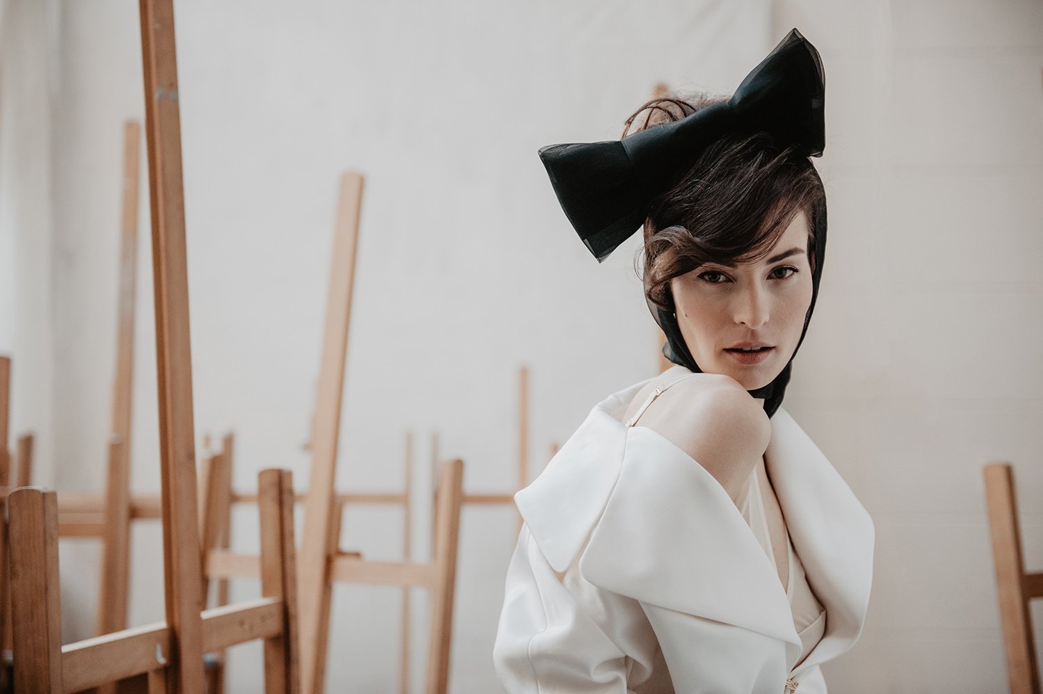 Shooting mode dans un atelier d'artiste à Prague