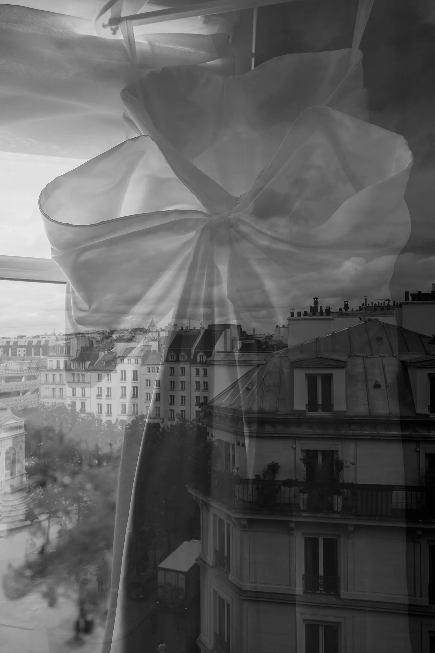 paris modern wedding french style analog cool romantic vibe photography.jpg