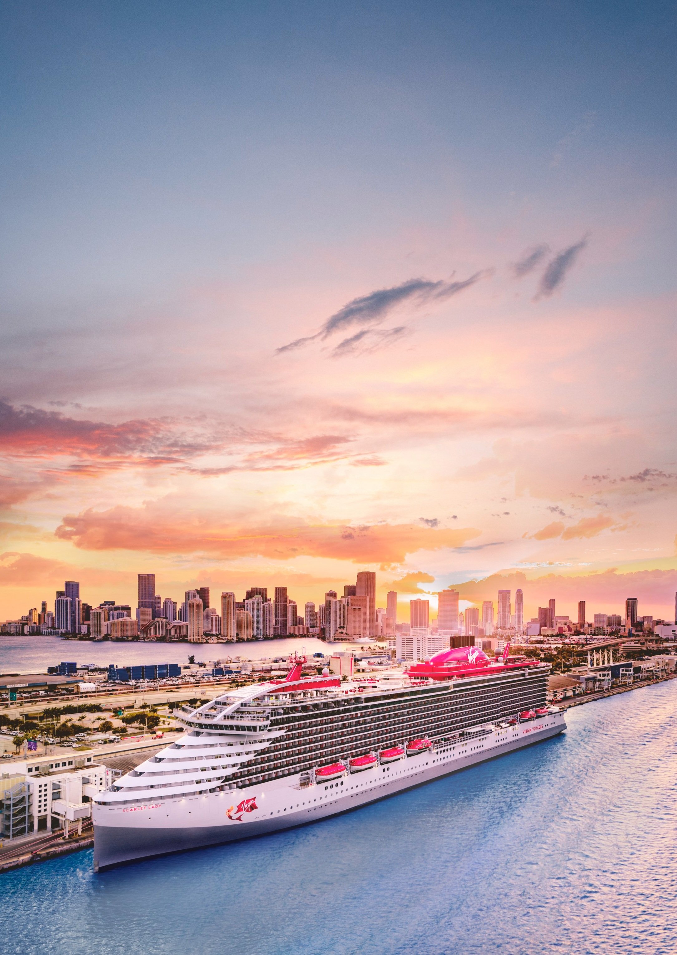 IMG-SHIP-Scarlet_Lady_Port_Miami.jpg