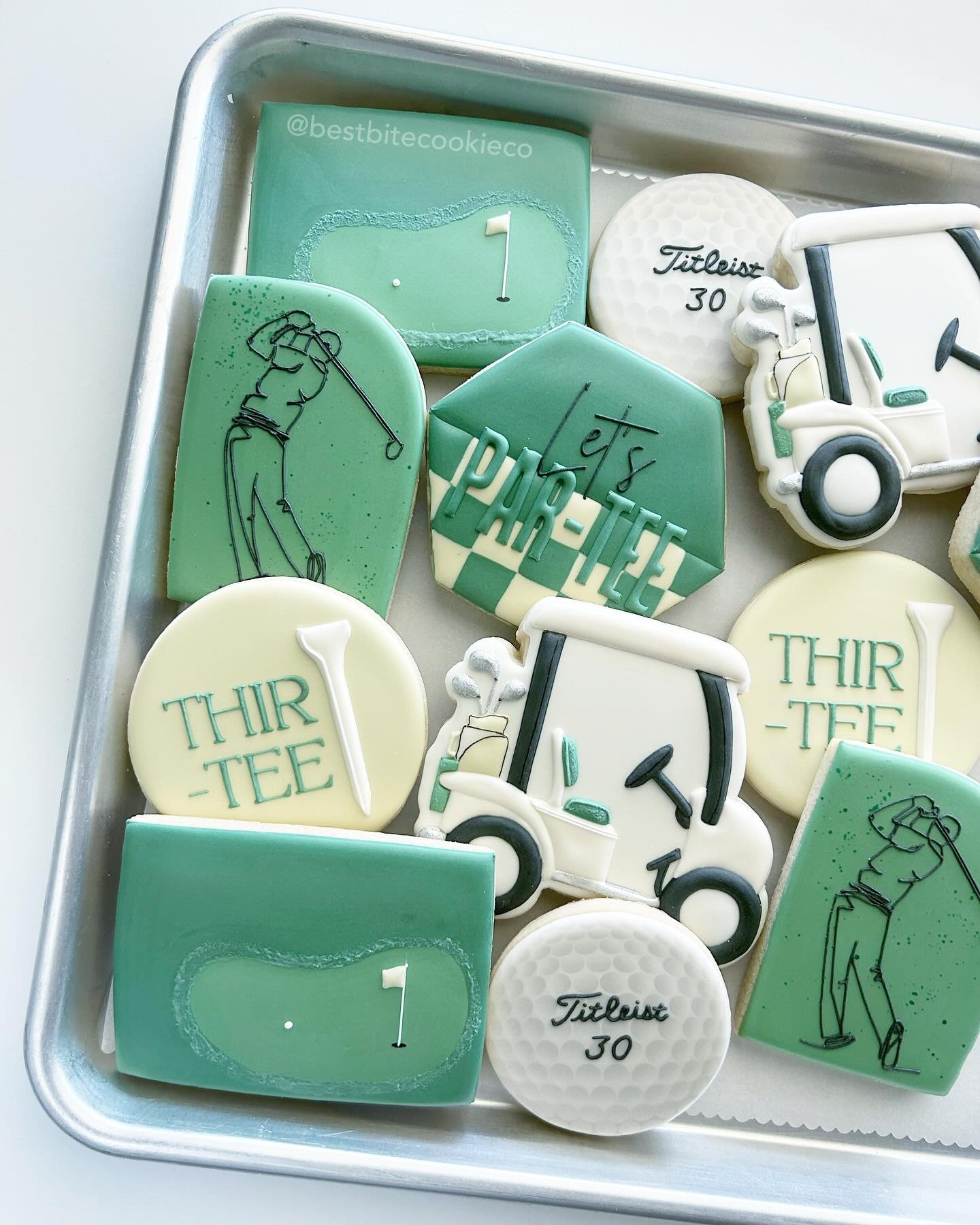 Thir-tee ⛳️ &mdash; I always love a good pun theme, especially if it&rsquo;s about golf!

✨Fun fact: My career before cookies was a professional golfer!
&bull;
&bull;
&bull;
#letspartee #golfcookies #30thbirthdaycookies #sugarcookies #decoratedcookie