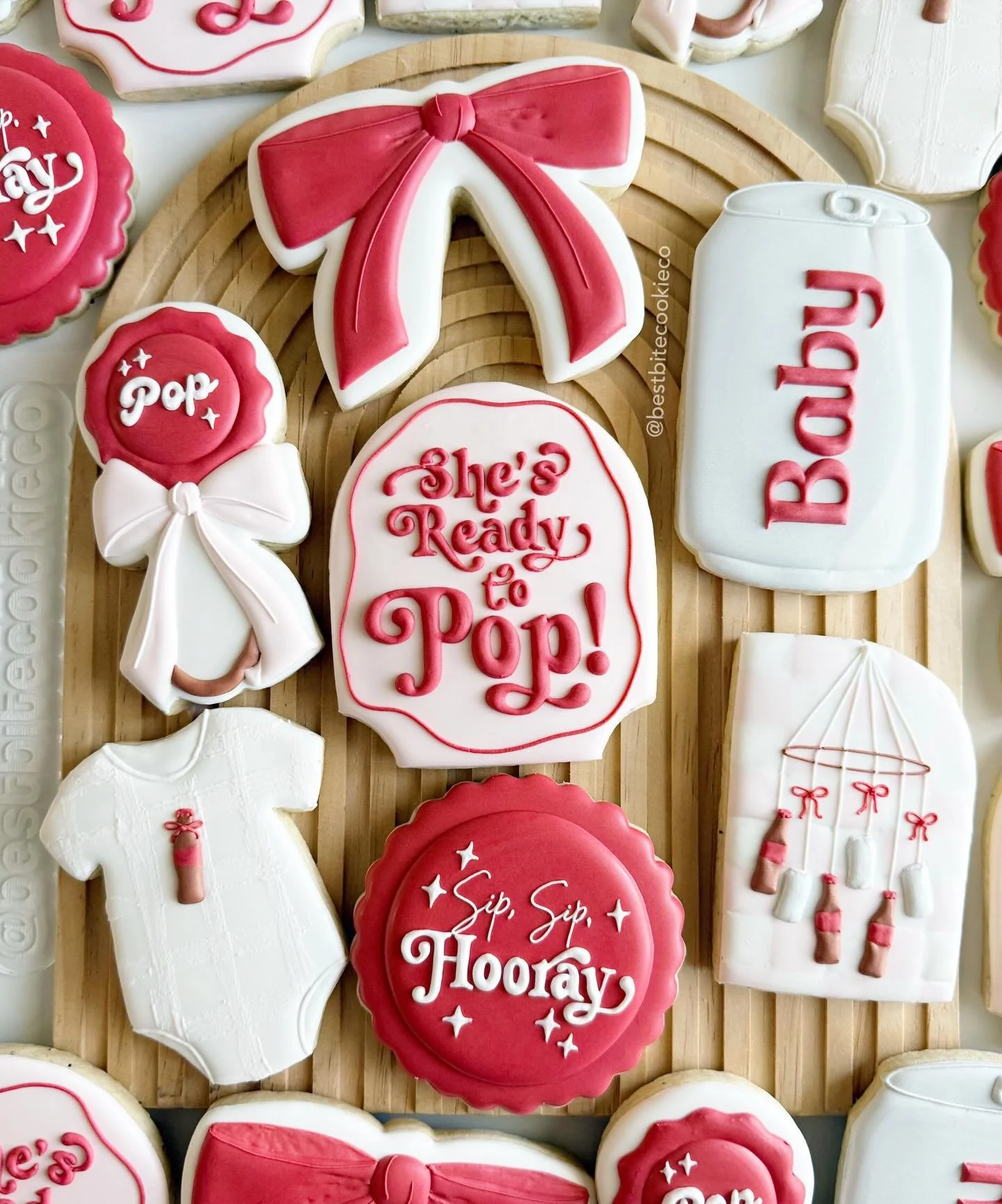 Sip, Sip, Hooray! ✨ She&rsquo;s ready to pop!

So honored to make cookies for Meaghan&rsquo;s @thesugarhousebakery baby shower. She had such a fun theme!

#babyshowercookies #shesreadytopop #dietcoke #babyshowerideas #customcookies