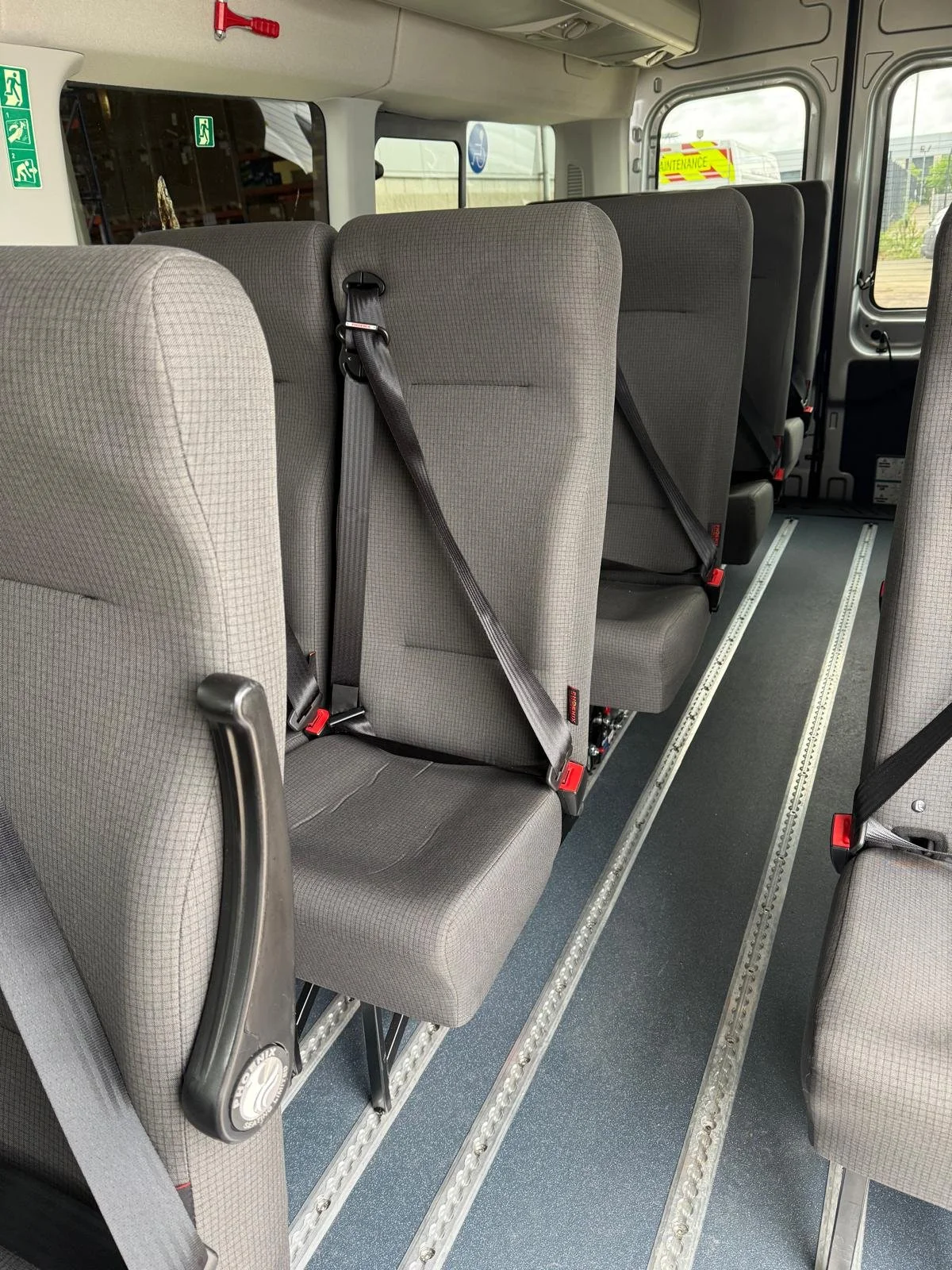 Minibus_S17_PHOTO-2026-06-24-12-58-38 4.jpg