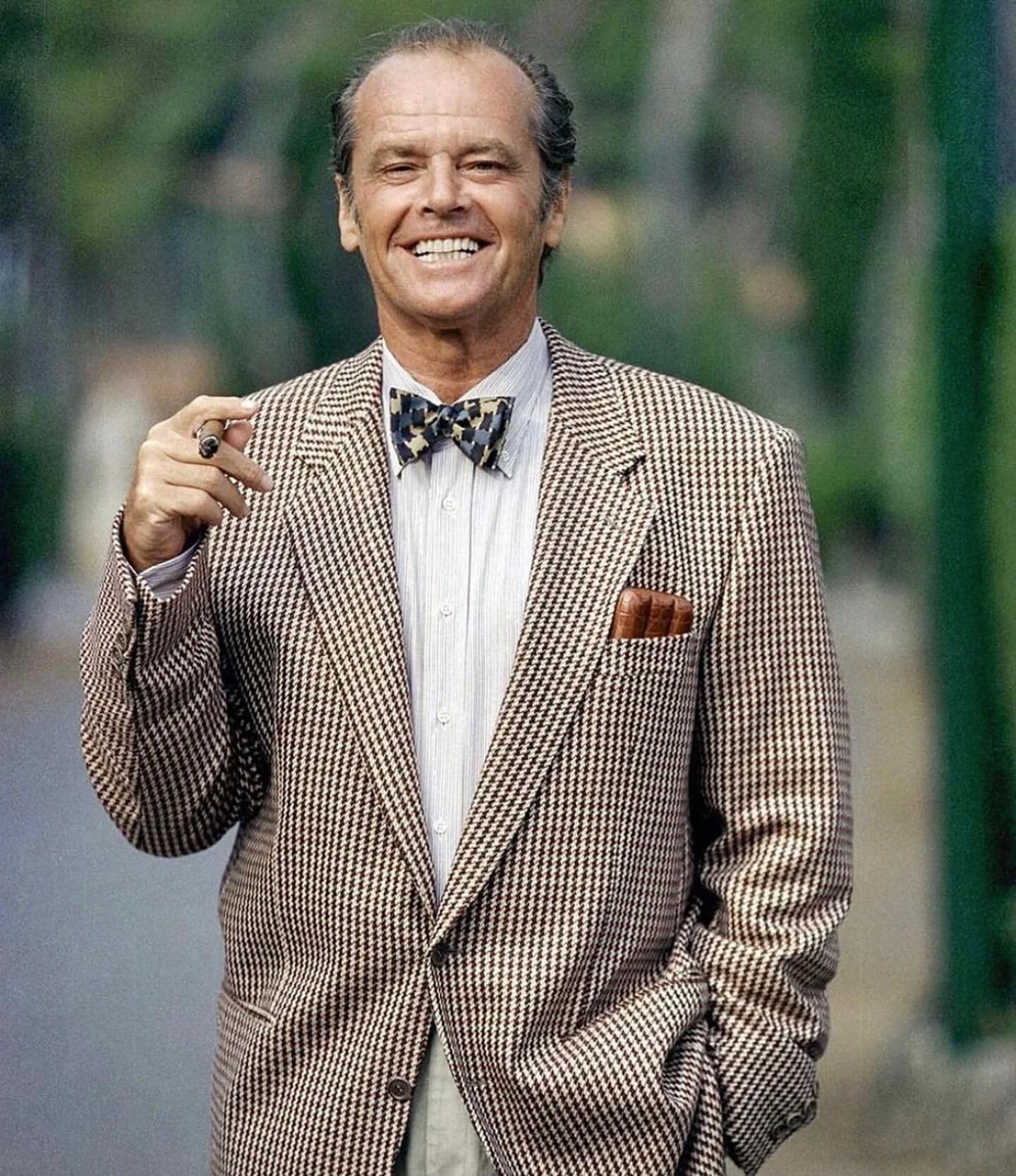 Jack gets it.

Classic houndstooth jacket in cool Belgian linen. Just a little shine (-ing).

We only made a couple of these due to fabric availability. There&rsquo;s one or two left at the store, and we&rsquo;d love to hunt down some more for Made t