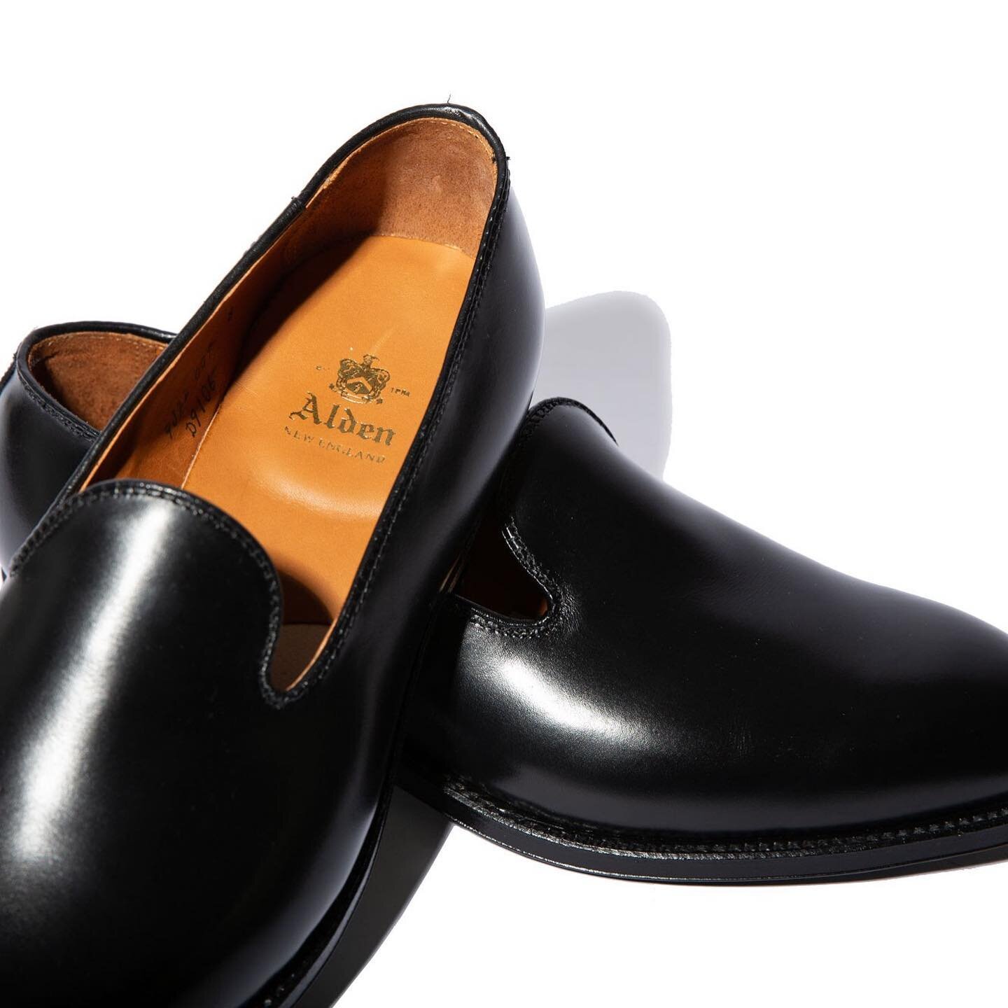 Made exclusively for FSC by Alden.

Traditionally formal? Yes.

But they&rsquo;re also really comfortable and look great with jeans and a tee.