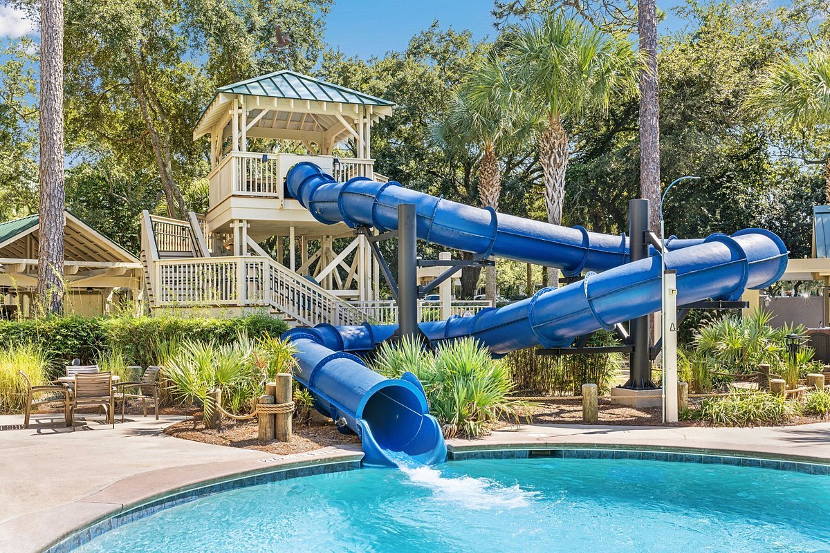 MB Beach Club 3.jpg