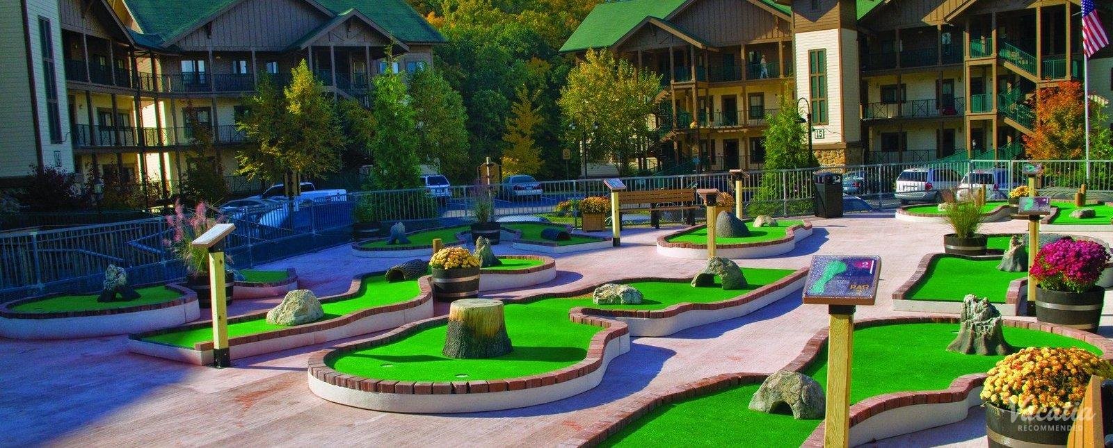 wyndhamsm1.jpg