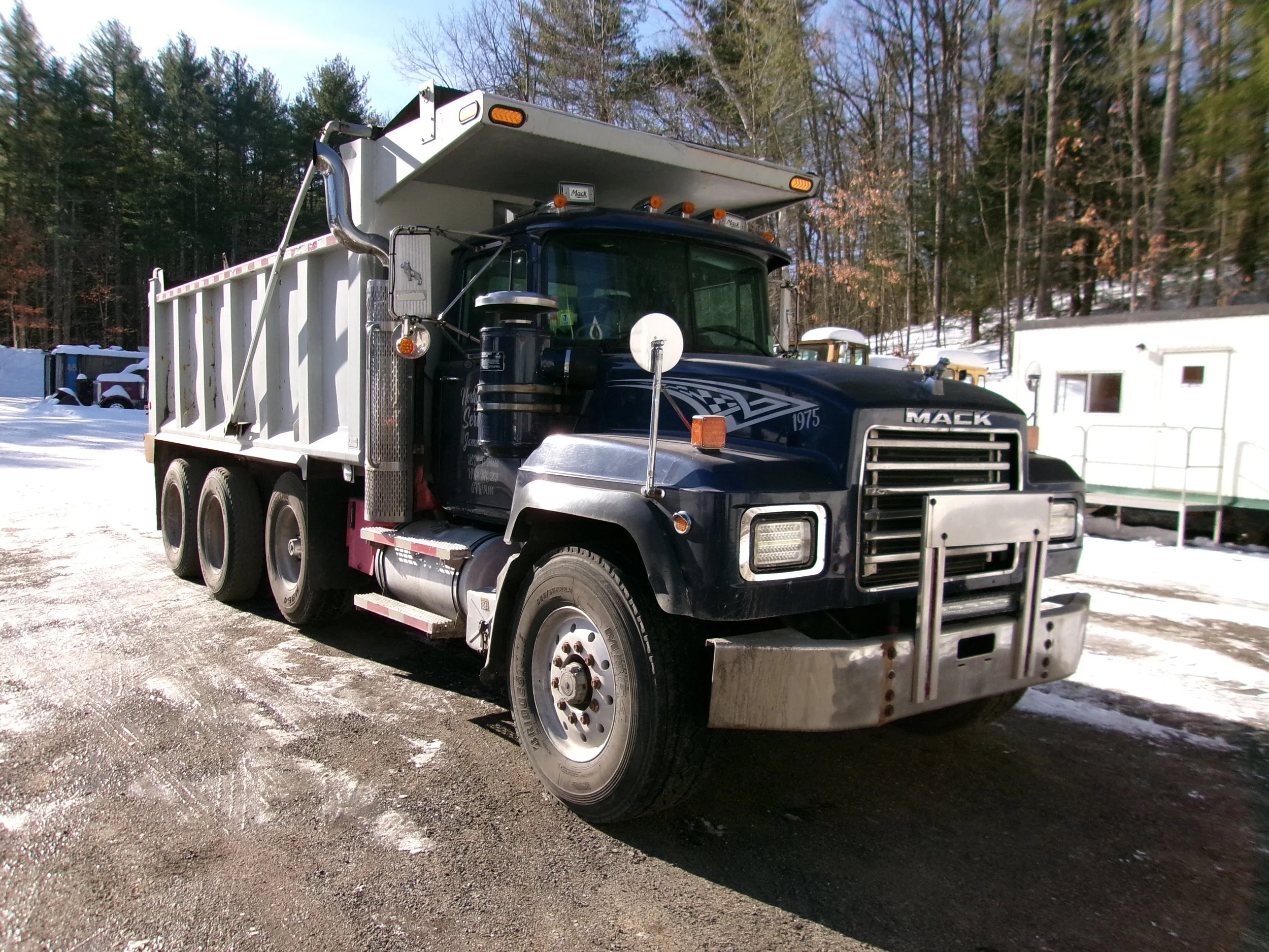 1997 Mack RD688S Tri-Axle Dump Truck