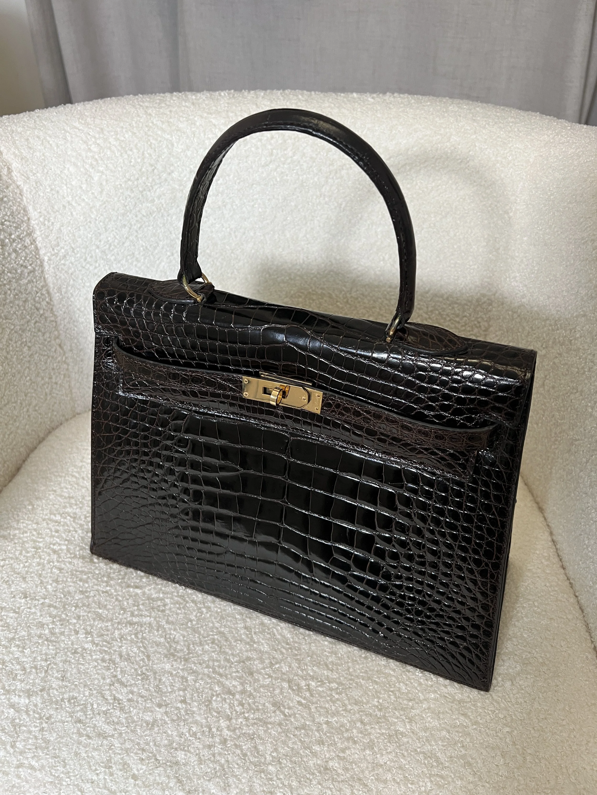 Vintage Lederer Dark Brown Mock Croc Top Handle Bag